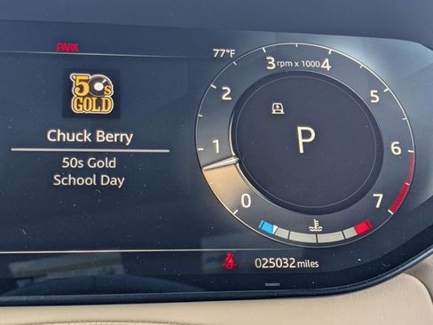 Used 2023 Land Rover Range Rover Sport SE image 10