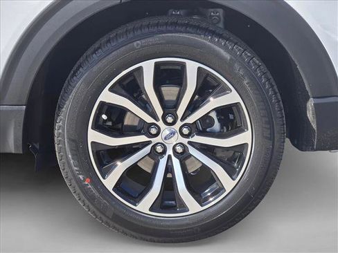 New 2026 Ford Explorer ST-Line image 9