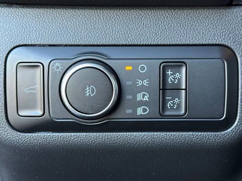 Used 2022 Ford Escape SEL image 14