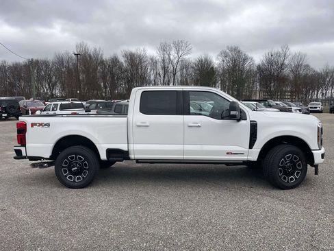 New 2026 Ford F250 Platinum AWD/4WD image 2