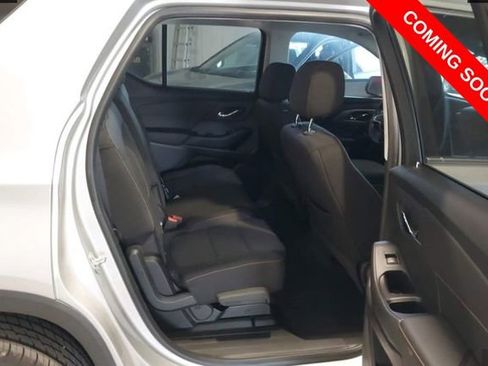 Used 2020 Chevrolet Traverse LS AWD/4WD image 7