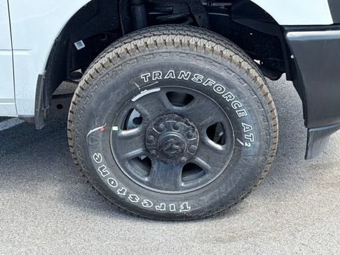 New 2026 RAM 3500 Tradesman AWD/4WD image 10