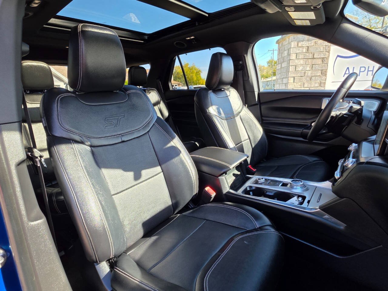 Used 2020 Ford Explorer ST w/ ST Street Pack AWD/4WD image 9