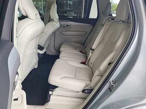 Used 2024 Volvo XC90 B5 Core w/ Protection Package AWD/4WD image 6