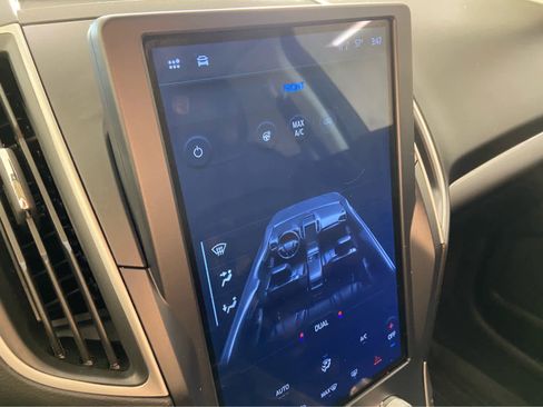 Used 2023 Ford Edge SEL w/ Convenience Package image 26