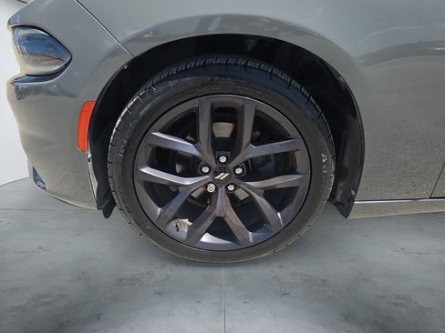Used 2019 Dodge Charger SXT w/ Blacktop Package RWD image 17