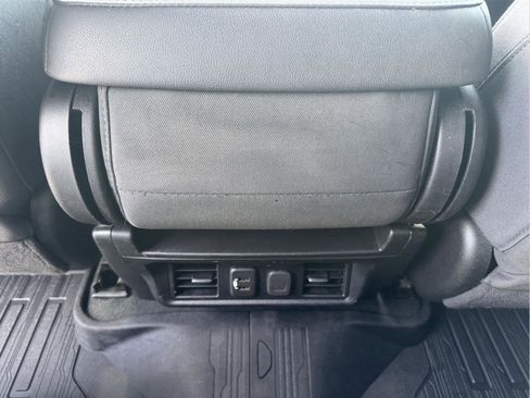 Used 2021 GMC Sierra 1500 SLE AWD/4WD image 11