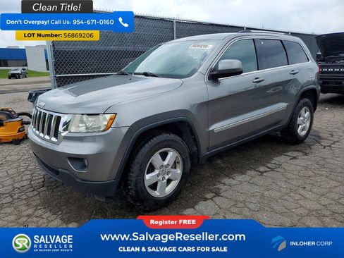 Used 2013 Jeep Grand Cherokee Laredo w/ Laredo E Group AWD/4WD image 1