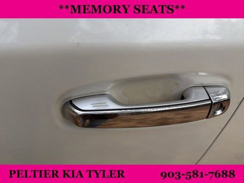 Used 2018 Toyota 4Runner Limited image 8