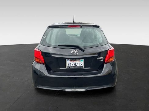Used 2015 Toyota Yaris LE FWD image 5