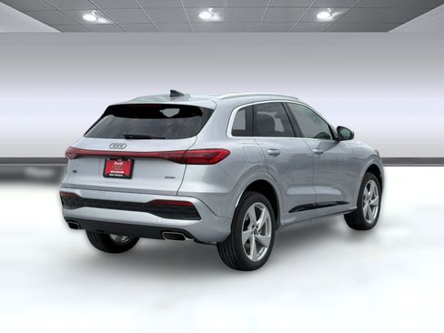 New 2026 Audi Q5 Premium AWD/4WD image 9