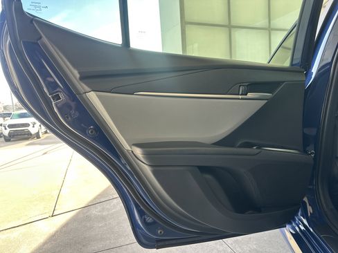 Used 2025 Toyota Camry LE image 18