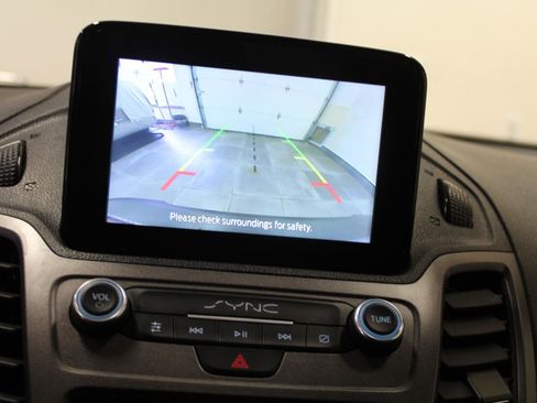 Used 2022 Ford Transit Connect XL image 13