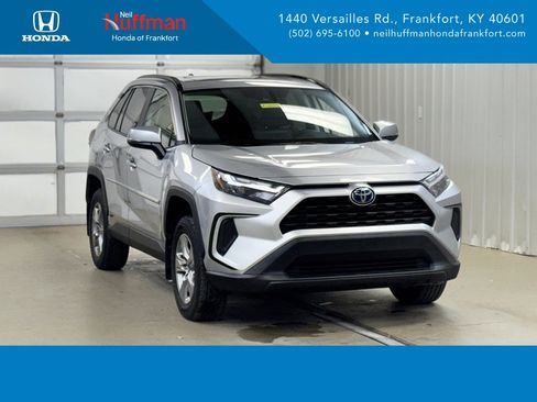 Used 2023 Toyota RAV4 XLE image 1