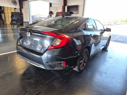 Used 2021 Honda Civic EX image 3