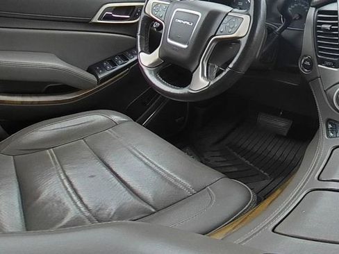 Used 2020 GMC Yukon Denali w/ Open Road Package AWD/4WD image 25