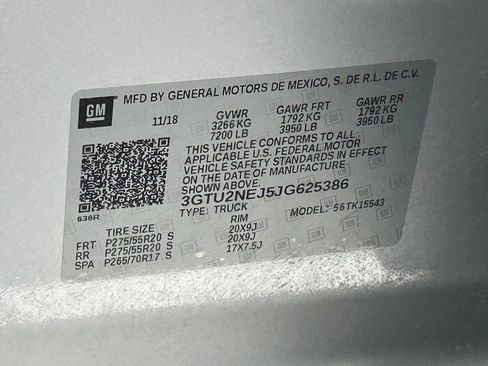 Used 2018 GMC Sierra 1500 SLT image 16