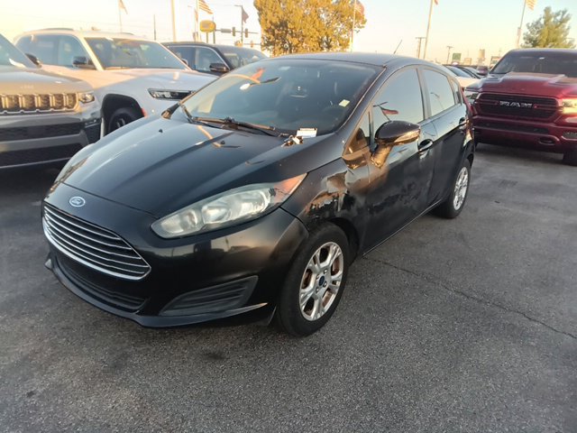Used 2016 Ford Fiesta SE FWD image 2