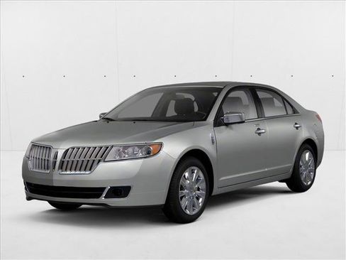 Used 2010 Lincoln MKZ FWD image 1