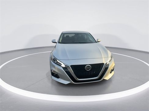 Used 2019 Nissan Altima 2.5 SL image 3