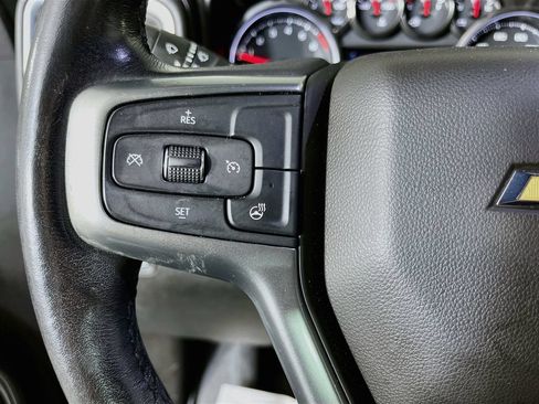 Used 2021 Chevrolet Silverado 1500 LTZ w/ Z71 Off-Road Package AWD/4WD image 15