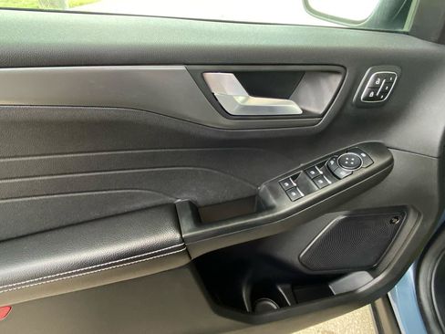 Used 2023 Ford Escape Active w/ Tech Pack #2 AWD/4WD image 45