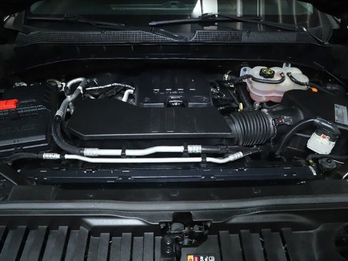 Used 2021 Chevrolet Silverado 1500 Custom image 35