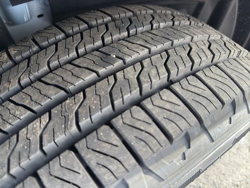 New 2026 Ford Maverick Lariat w/ Black Appearance Package image 19