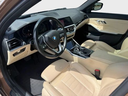 Used 2019 BMW 330i Sedan w/ Premium Package RWD image 14