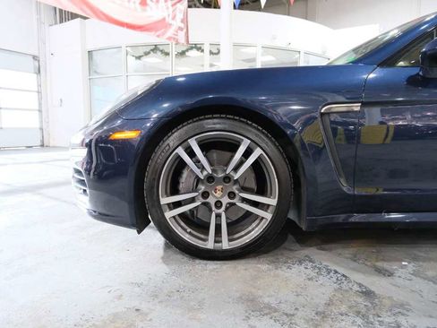 Used 2014 Porsche Panamera 4 image 5
