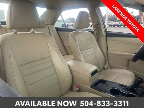 Certified 2017 Toyota Camry XLE FWD image 16
