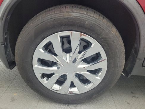 Used 2017 Nissan Rogue S FWD image 31
