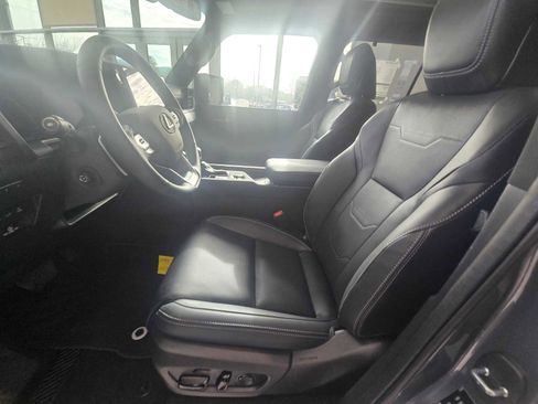 New 2026 Lexus GX 550 image 25