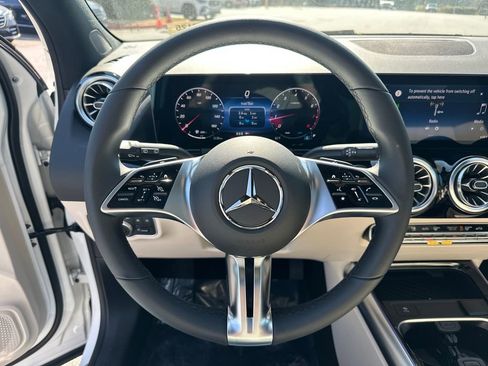New 2026 Mercedes-Benz GLA 250 image 26