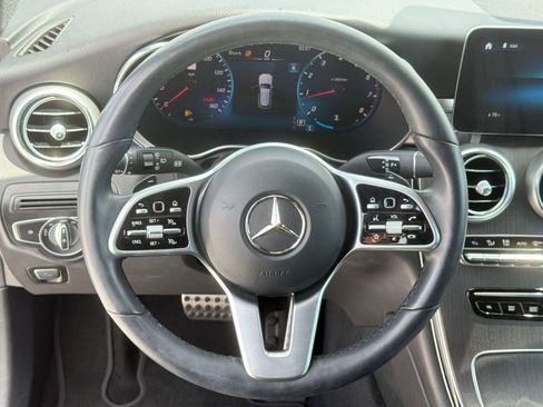 Used 2022 Mercedes-Benz GLC 300 4MATIC image 17