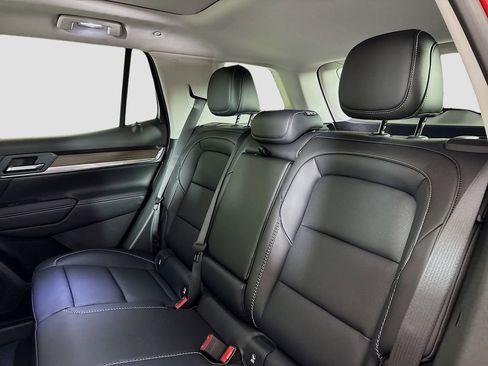 New 2026 GMC Terrain Denali w/ LPO, Black Badging Package image 24