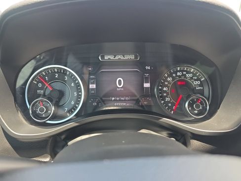 Used 2023 RAM 1500 Laramie AWD/4WD image 28