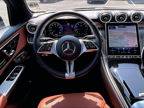 Certified 2026 Mercedes-Benz GLC 300 4MATIC image 5