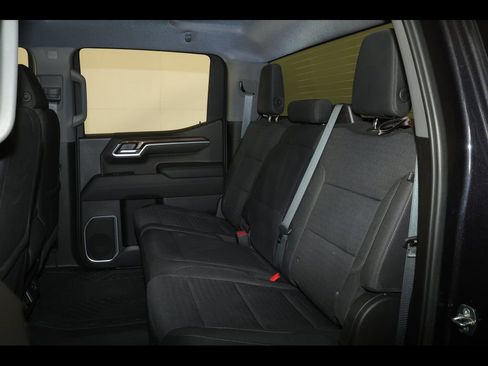 Used 2022 Chevrolet Silverado 1500 LT image 31