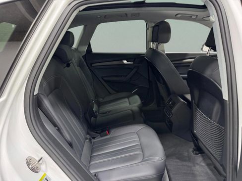 Certified 2023 Audi Q5 2.0T Premium w/ Convenience Package image 10