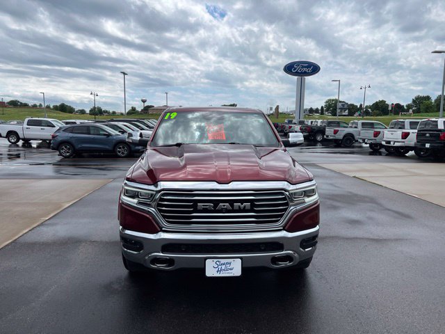 Used 2019 RAM 1500 Limited AWD/4WD image 2