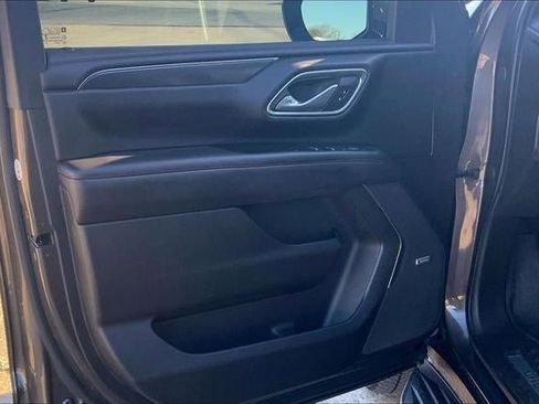 Used 2021 Chevrolet Tahoe RST w/ Rear Media and Nav Package image 23