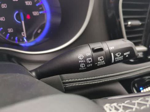 New 2026 Chrysler Pacifica Select w/ S Appearance Package image 26