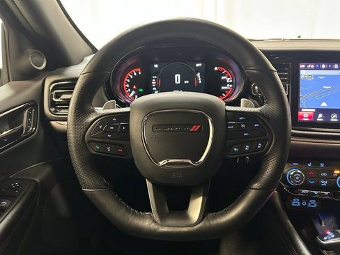 Used 2025 Dodge Durango GT AWD/4WD image 12