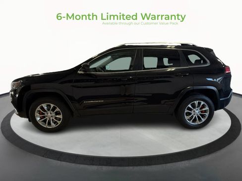 Used 2019 Jeep Cherokee Latitude Plus w/ Cold Weather Group AWD/4WD image 4