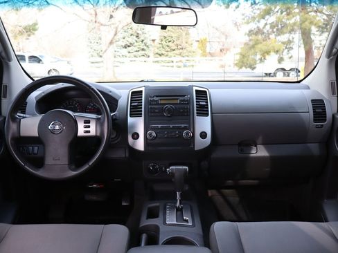 Used 2012 Nissan Xterra S image 16