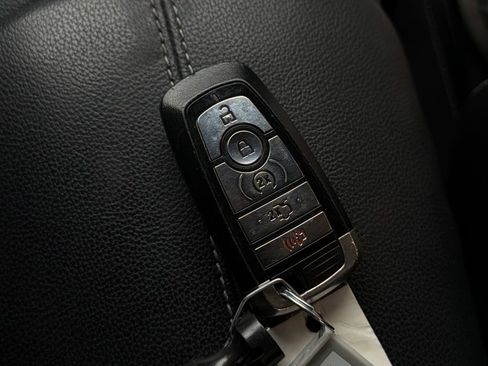 Used 2018 Ford Mustang GT Premium w/ Equipment Group 401A RWD image 27