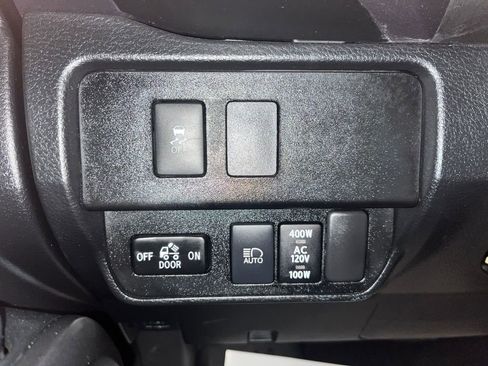 Used 2021 Toyota Tacoma TRD Off-Road image 61