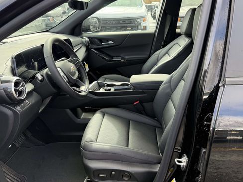 New 2026 Chevrolet Equinox LT w/ Convenience Package II image 19