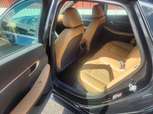 Used 2020 Hyundai Sonata SEL w/ Premium Package FWD image 12